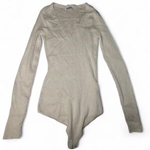 Abercrombie & Fitch Cream Ribbed V-neck sweater bodysuit